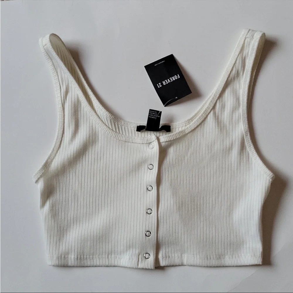 Forever 21 Crop Top - Picture 2 of 2